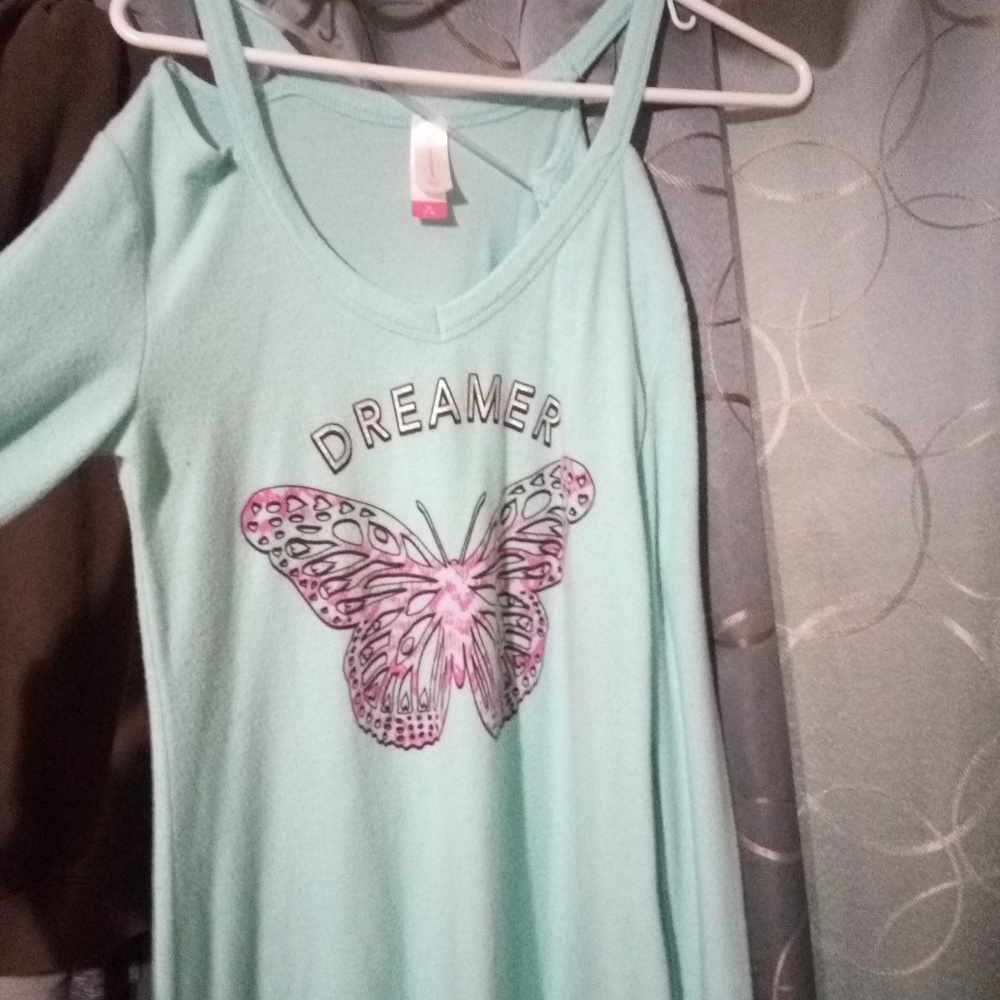 Shirts - Picture 3 of 3